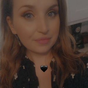 Meet your Posher, Kaila